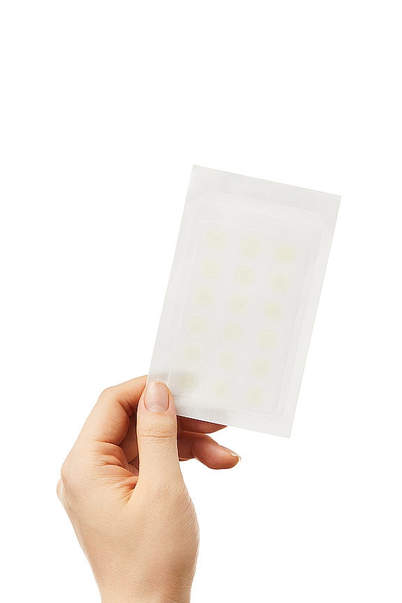 view 2 of 8 TRATAMIENTO CONTRA EL ACNÉ CLEAR FIT in 