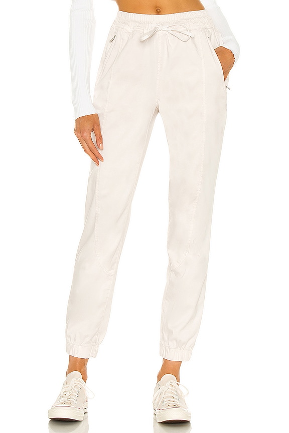 COTTON CITIZEN London Jogger in Pearl REVOLVE