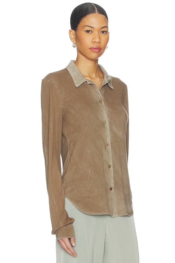 view 2 of 4 Standard Buttondown in Vintage Camel