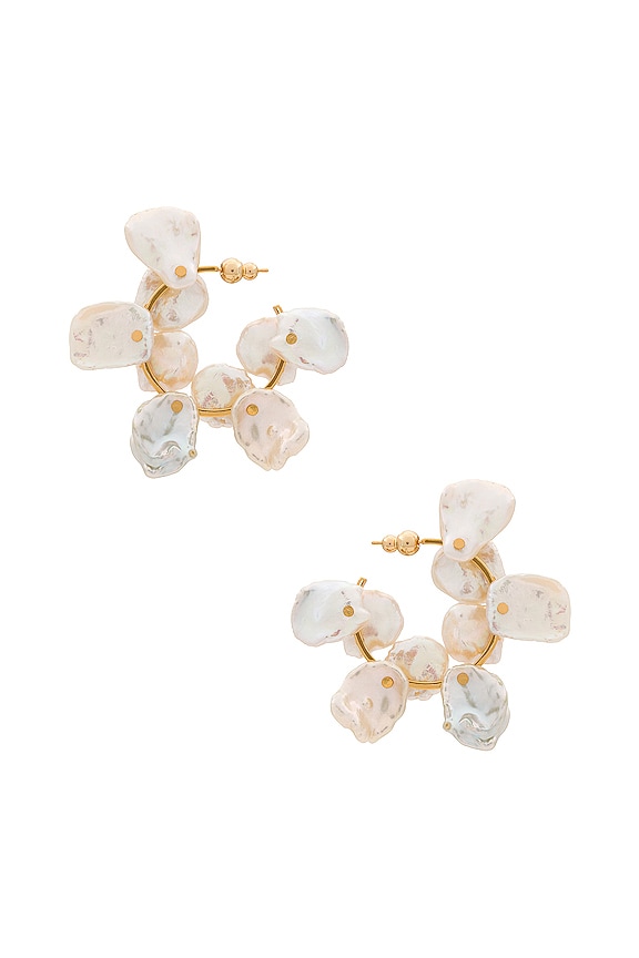 view 2 of 3 PENDIENTE DEVORA in Pearl