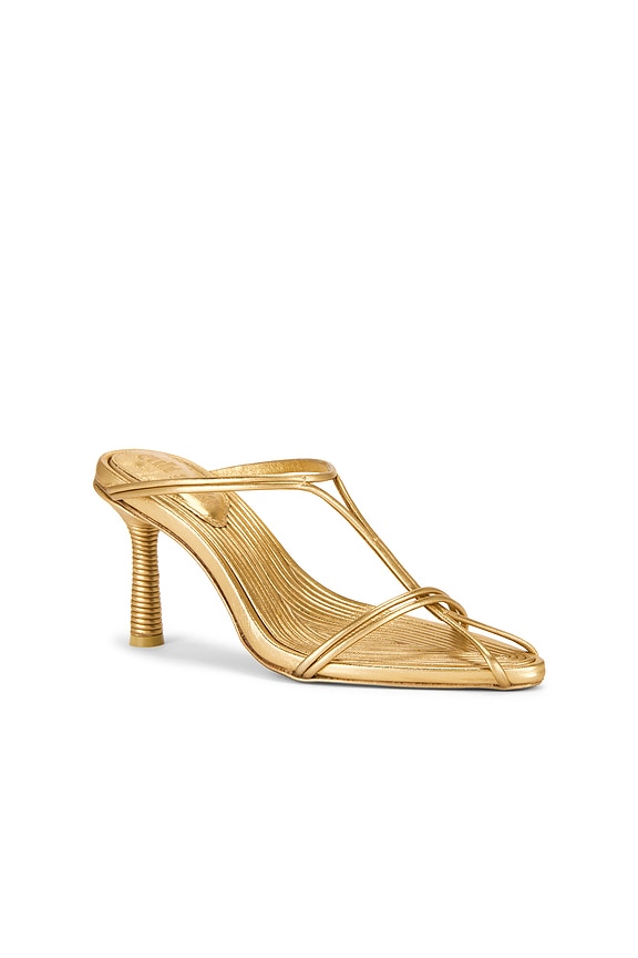 view 2 of 5 SANDALIA EN LATÓN NICIA in Brass