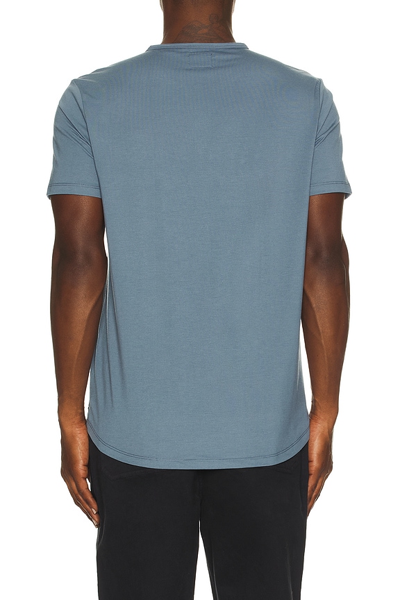 view 2 of 4 Tシャツ in Cadet Blue