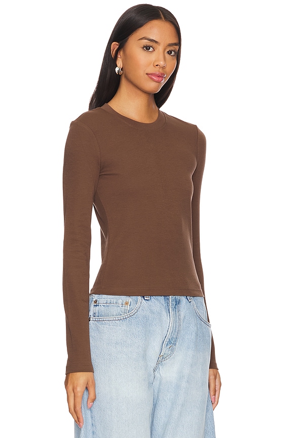 view 2 of 4 LONG SLEEVE TOMBOY 티셔츠 in Mocha