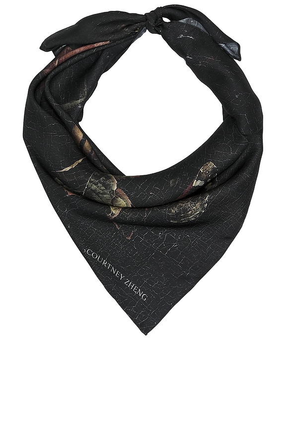 view 2 of 4 PAÑUELO DE SEDA ESTAMPADO in Floral Print