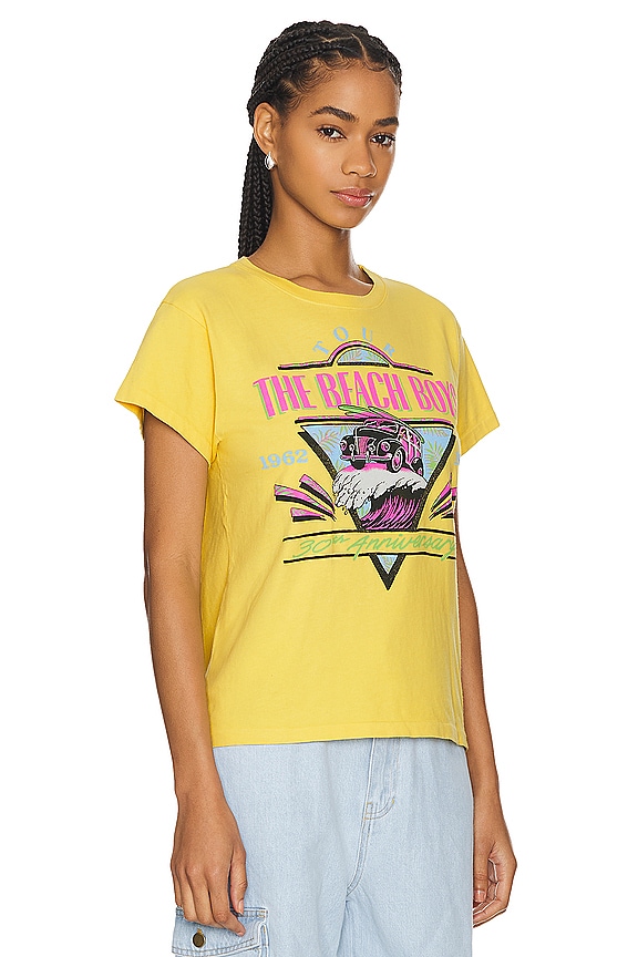 view 2 of 4 THE BEACH BOYS 30TH ANNIVERSARY Tシャツ in Yellow Bloom