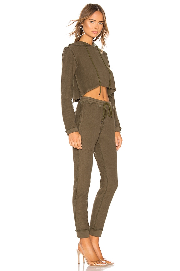 view 2 of 3 СПОРТИВНЫЙ КОСТЮМ DG in Olive