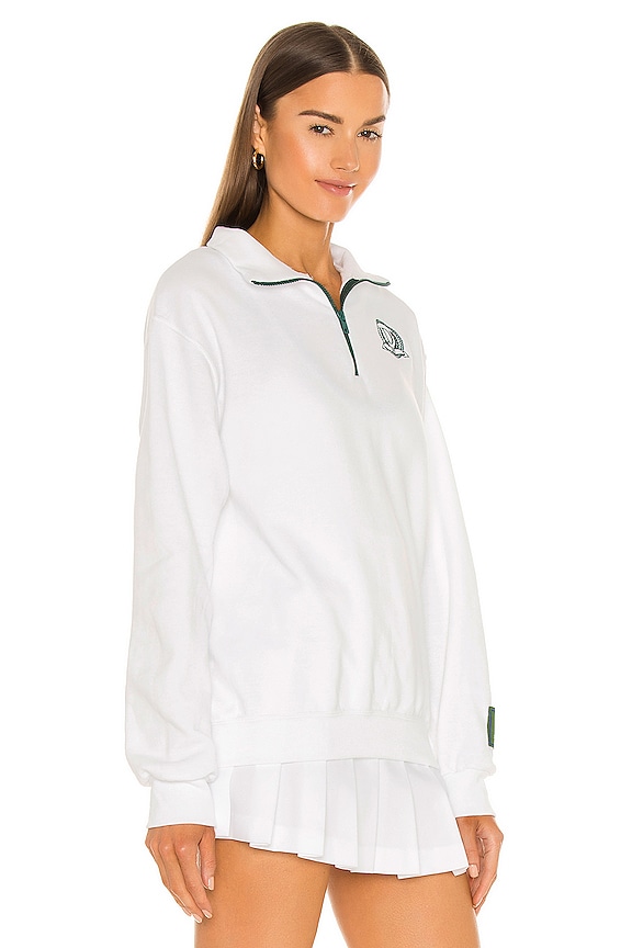 view 2 of 5 크루 in White