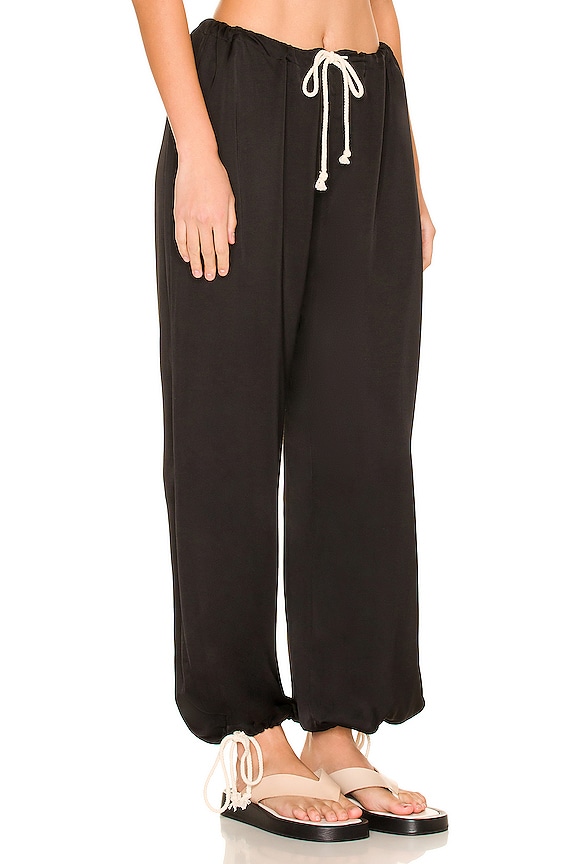 view 2 of 4 Silky Cinch Pant in Jet