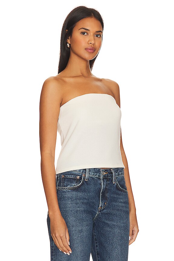 view 2 of 4 トップ in Creme