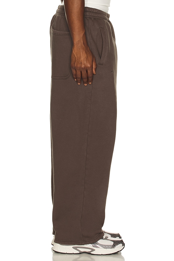 view 2 of 6 PANTALÓN DEPORTIVO in Cocoa Dust