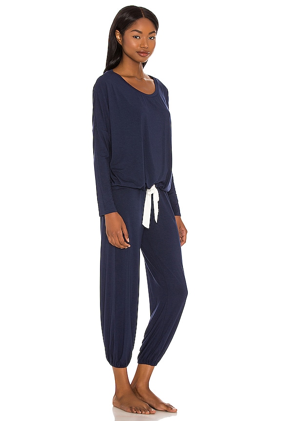 view 2 of 3 Gisele The Slouchy Set in Navy & Ivory
