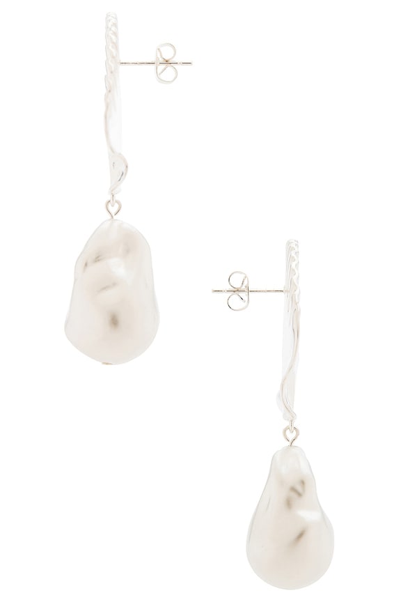 view 2 of 2 PENDIENTES SCALLOP in Silver Plated