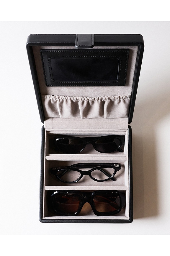 view 2 of 4 Capsule Case in Noir