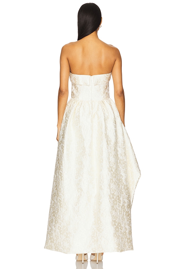 Galadirel Gown