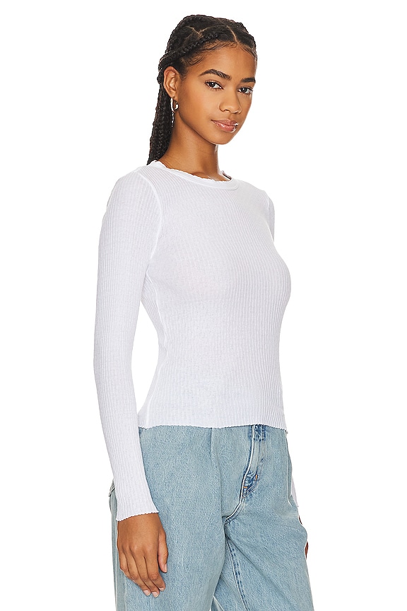 view 2 of 4 크루 in White