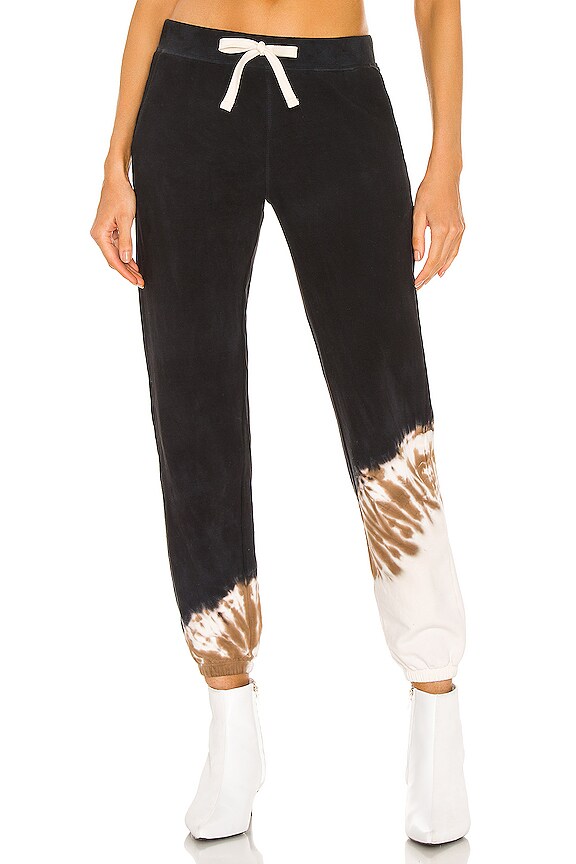 Electric & Rose Vendimia Jogger in Onyx, Honey & Cloud REVOLVE