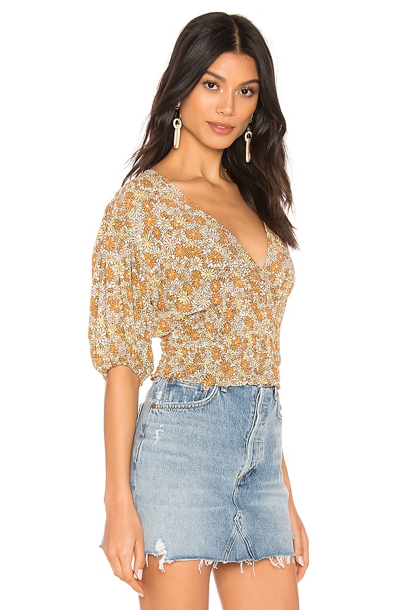 view 2 of 4 Oma Top in Peach Zoella Floral