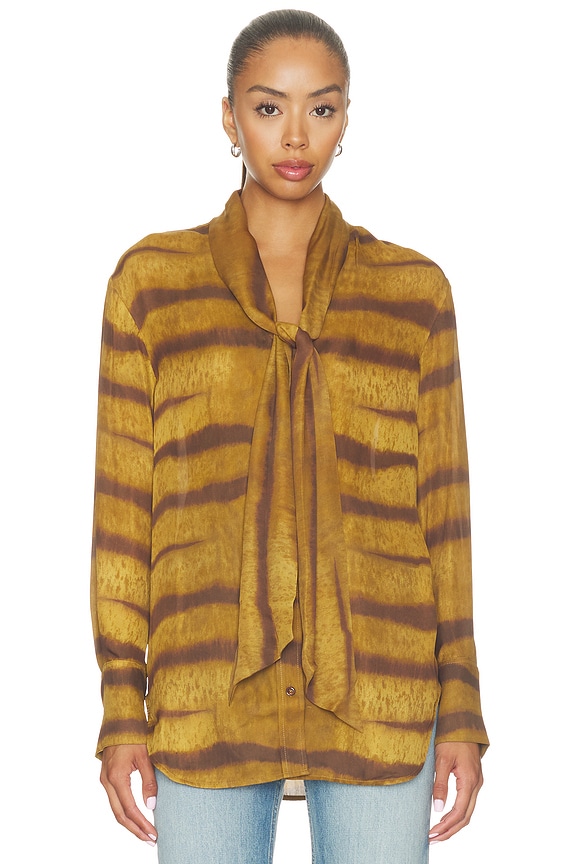 view 2 of 5 BLUSA OVERSIZE MANGA LARGA  THE SILK OVERSIZED TIE SHIRT in Light Tiger