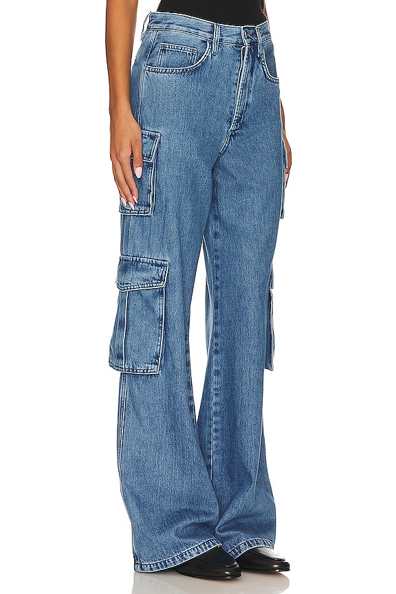 view 2 of 4 THE CARLY 카고 in Highway