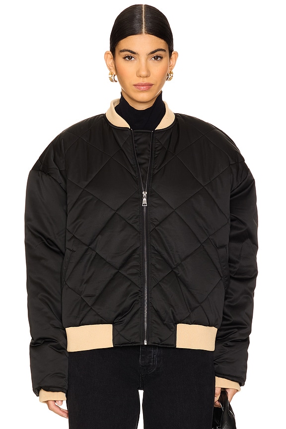 view 2 of 5 FAVORITE 보머 in Black & Beige