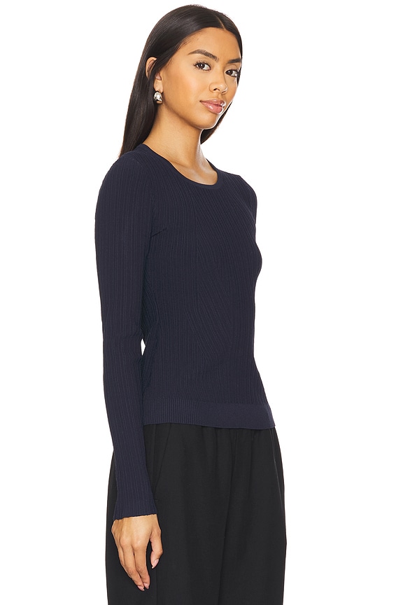 view 2 of 4 COURTNEY 탑 in Navy