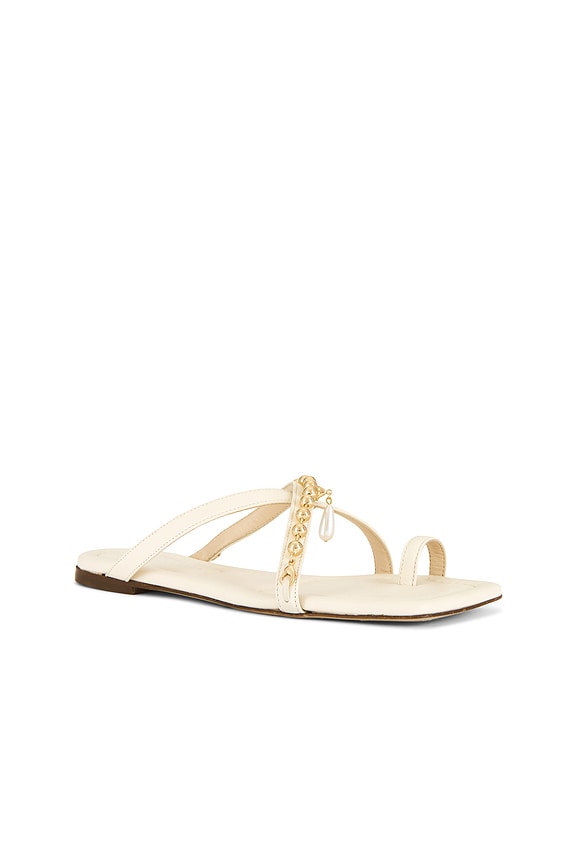 view 2 of 5 Marilyn Flat in Macadamia