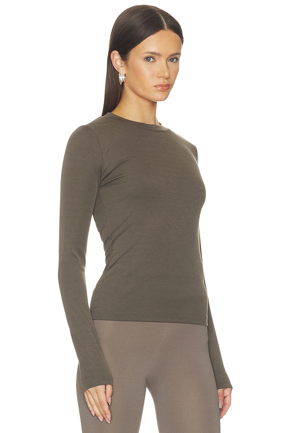view 2 of 5 CAMISETA DE MANGA LARGA FITTED in Brown