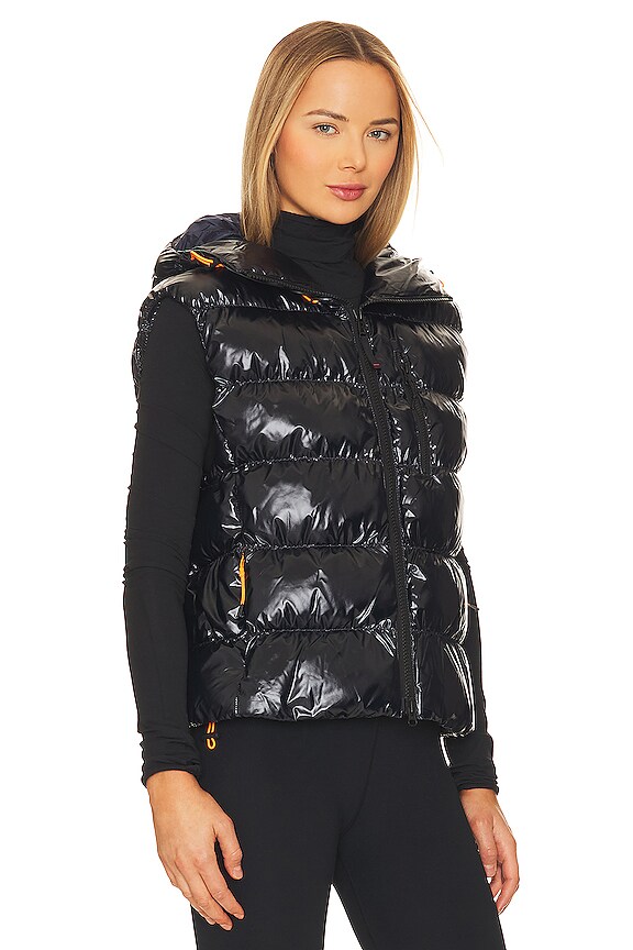 view 2 of 5 CHALECO NAIMA in Deepest Navy