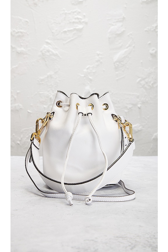 view 2 of 10 FENDI 백 in White
