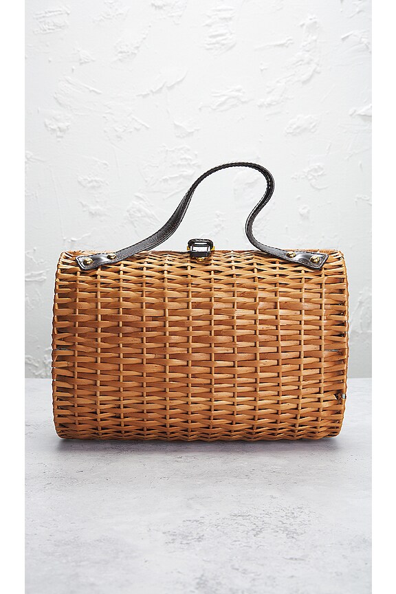 view 2 of 10 BOLSO FENDI in Beige