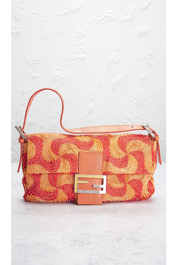 view 2 of 10 FENDI 숄더백 in Orange