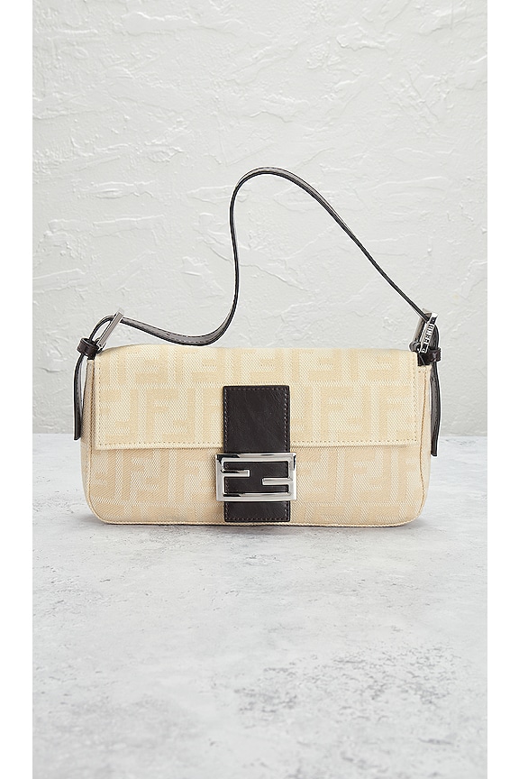 view 2 of 10 SAC PORTÉ ÉPAULE FENDI in Cream