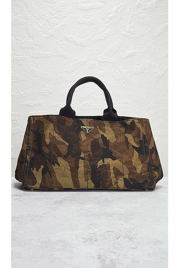 view 2 of 7 BOLSO TOTE PRADA in Army Green