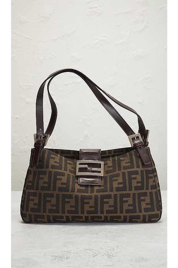 view 2 of 8 FENDI ショルダーバッグ in Brown