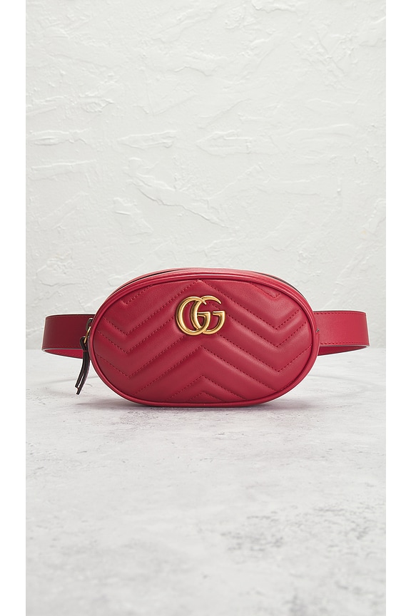 view 2 of 7 RIÑONERA GUCCI in Red