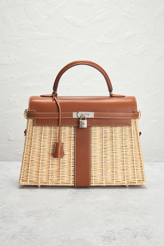 view 2 of 9 HERMES 핸드백 in Fauvre Barenia