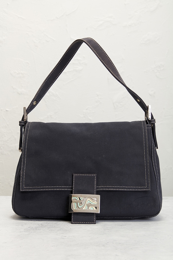 view 2 of 9 FENDI 숄더백 in Blue