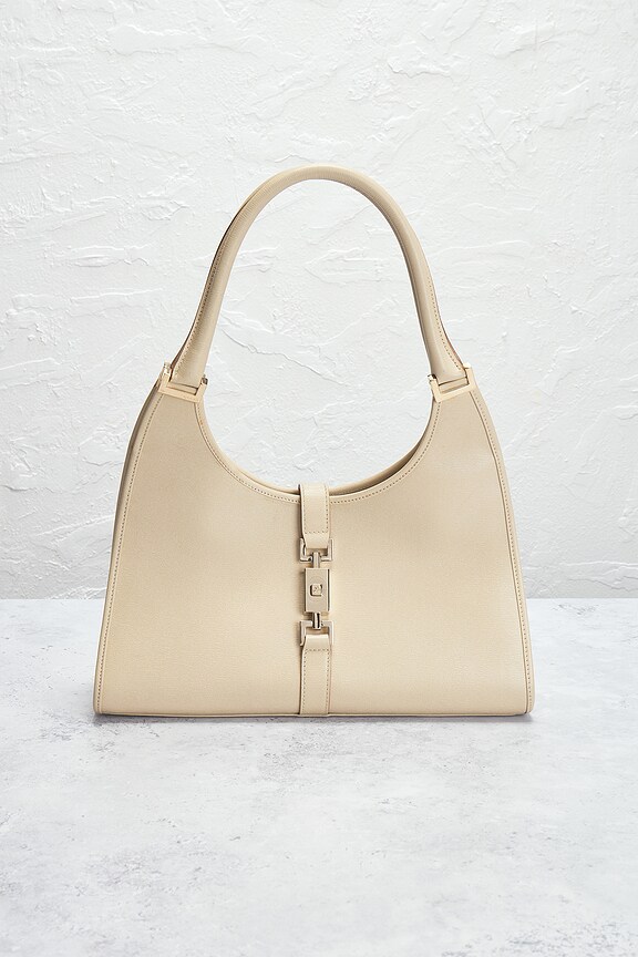 view 2 of 9 GUCCI ショルダーバッグ in Beige