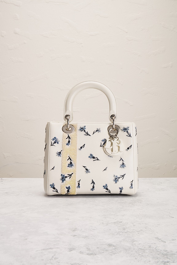 view 2 of 8 DIOR ハンドバッグ in White