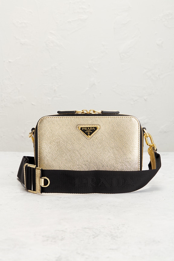 view 2 of 8 PRADA 숄더백 in Gold