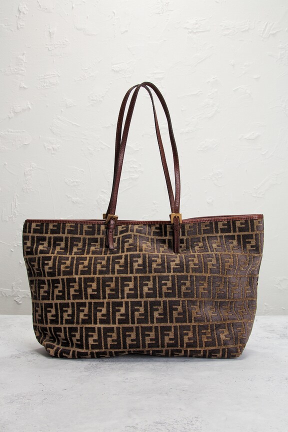 view 2 of 10 FENDI トート in Brown