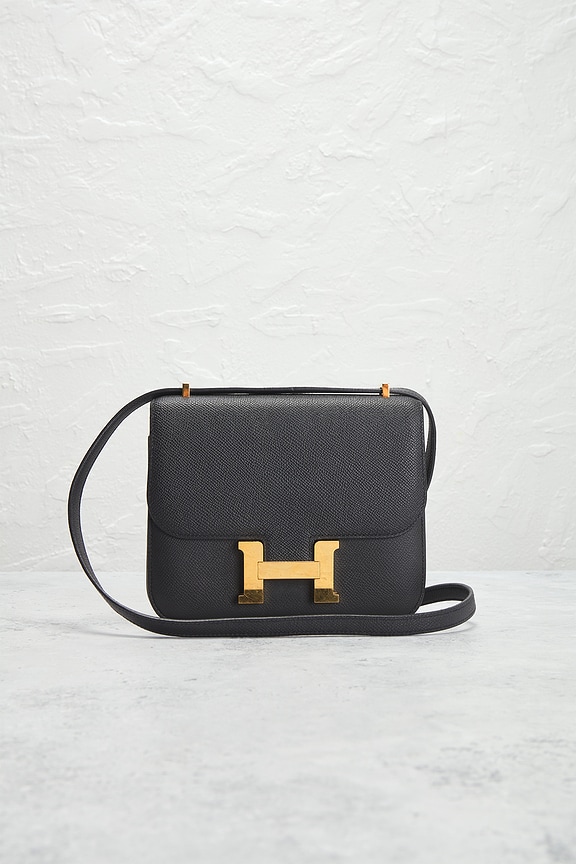 view 2 of 8 HERMES ショルダーバッグ in Black