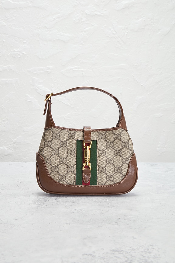 view 2 of 8 GUCCI 숄더백 in Beige