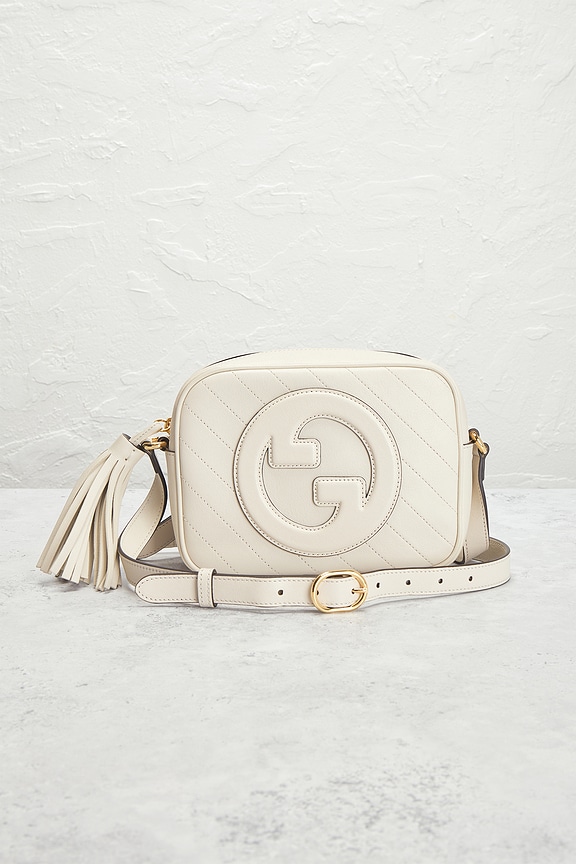 view 2 of 7 GUCCI 숄더백 in White
