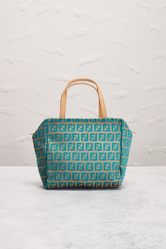 view 2 of 8 FENDI 핸드백 in Teal