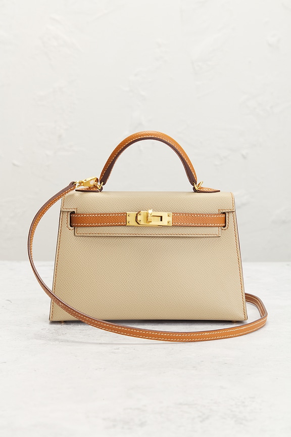 view 2 of 8 Hermes Epsom Kelly 20 Handbag in Trench & Gold