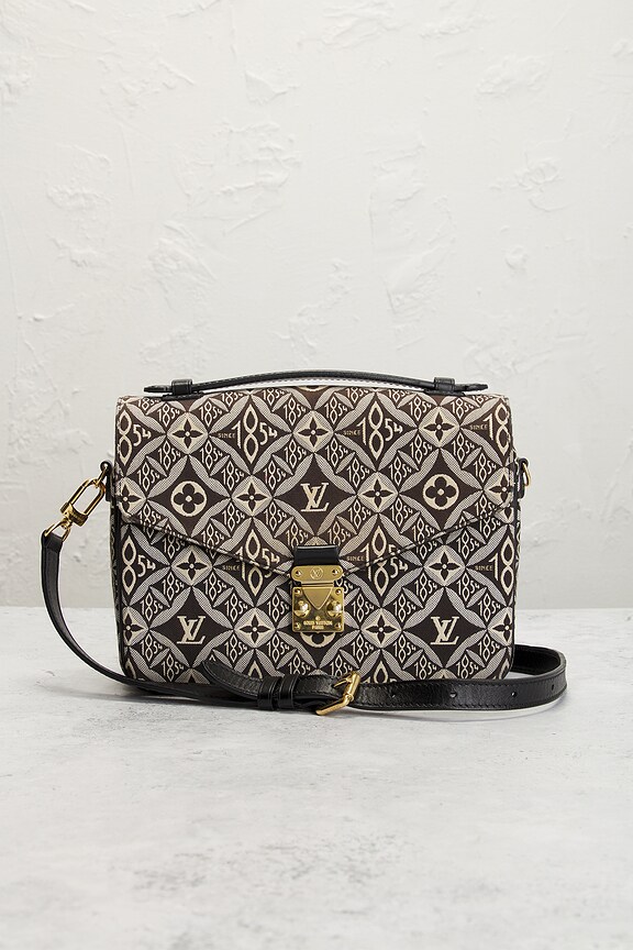 view 2 of 9 СУМКА НА ПЛЕЧО LOUIS VUITTON in Black & White