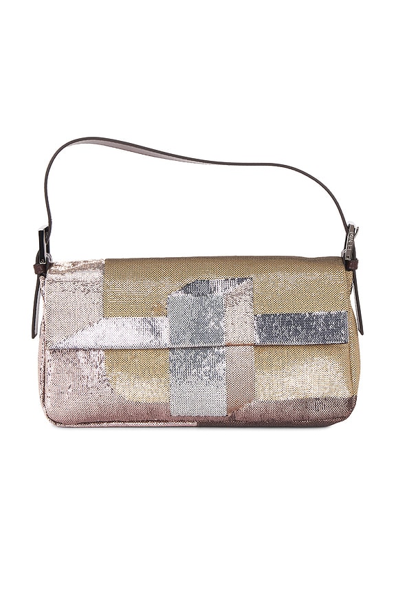 view 1 of 8 FENDI 숄더백 in Multi