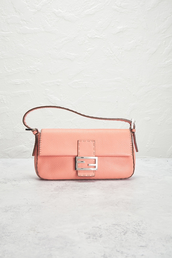 view 2 of 9 СУМКА НА ПЛЕЧО FENDI in Pink