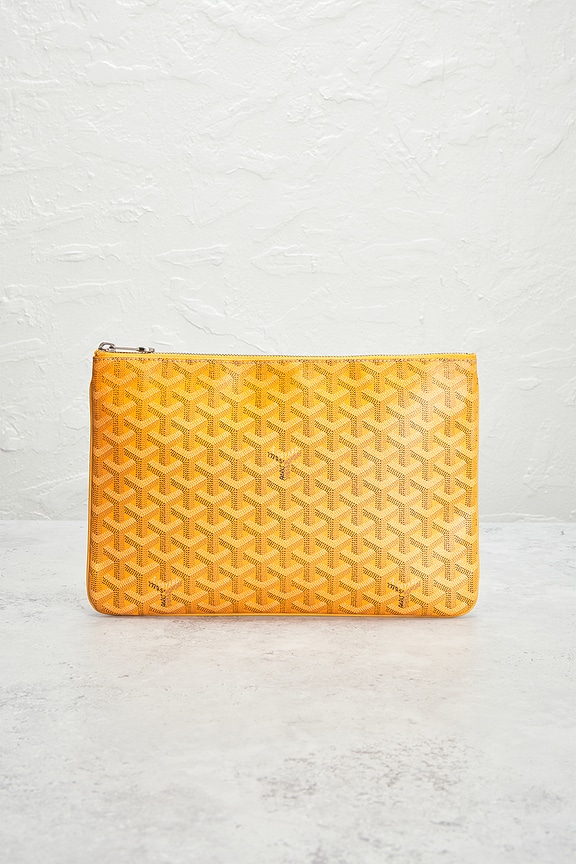 view 2 of 8 GOYARD ポーチ in Yellow